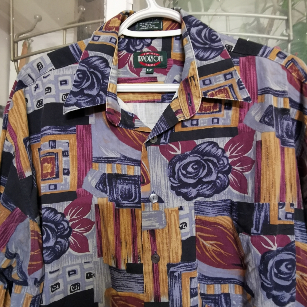 Women's Multicolor Patterned Top - Picture 3 of 3